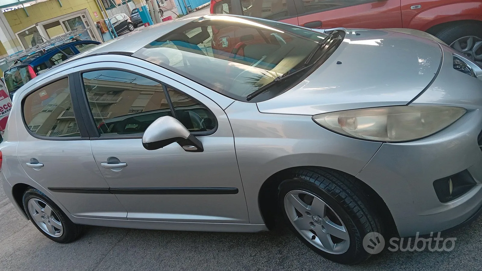 Peugeot 207