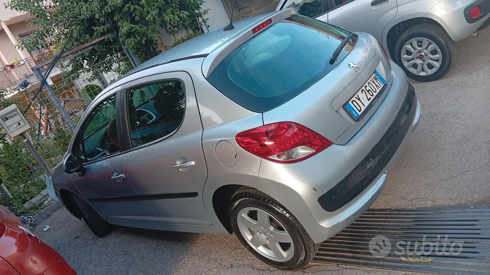 Peugeot 207 2009 photo 2