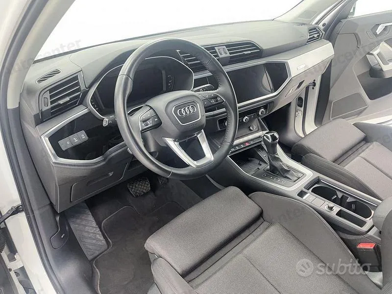 Audi Q3 2019 photo 5