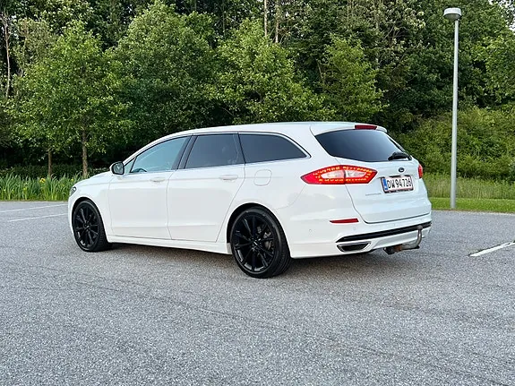Ford Mondeo 2015 photo 4