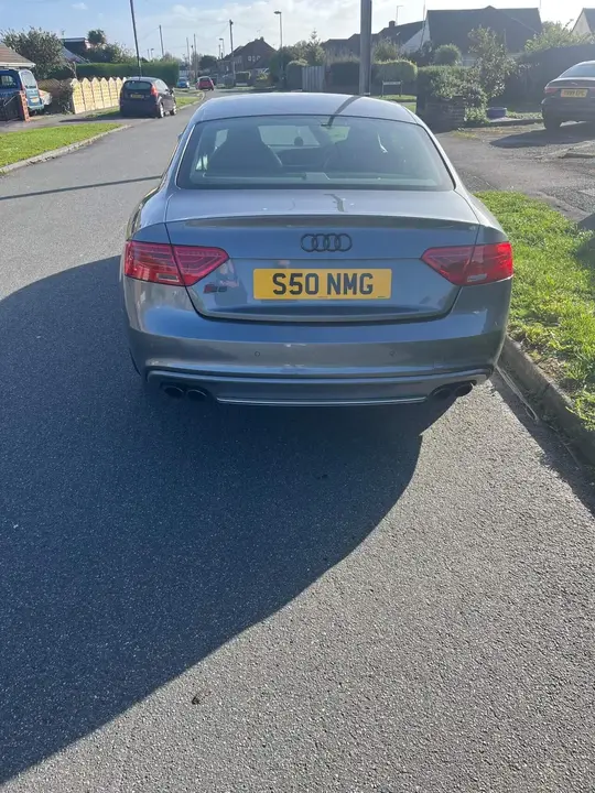 Audi S5 2012 photo 3