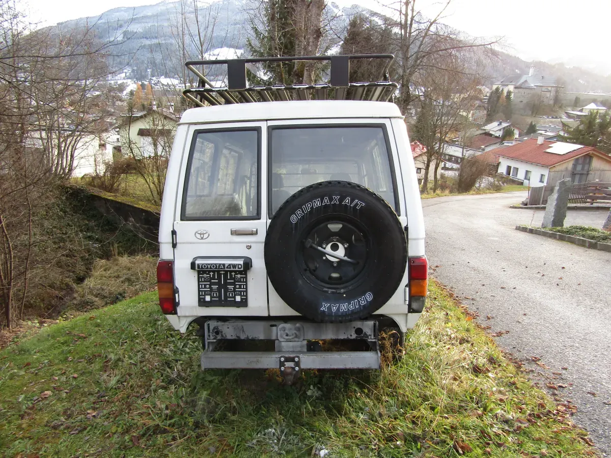 Toyota Land Cruiser 1993 photo 3