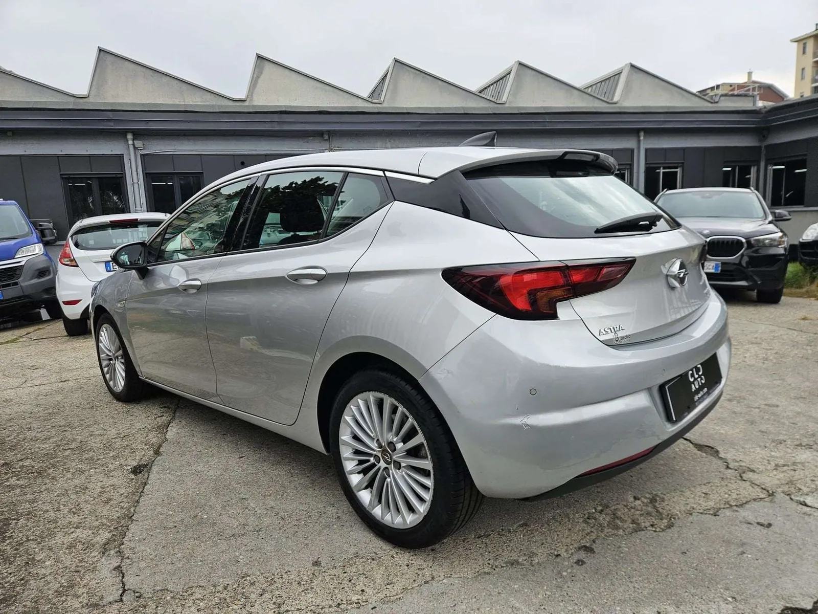 Opel Astra 2015 photo 5