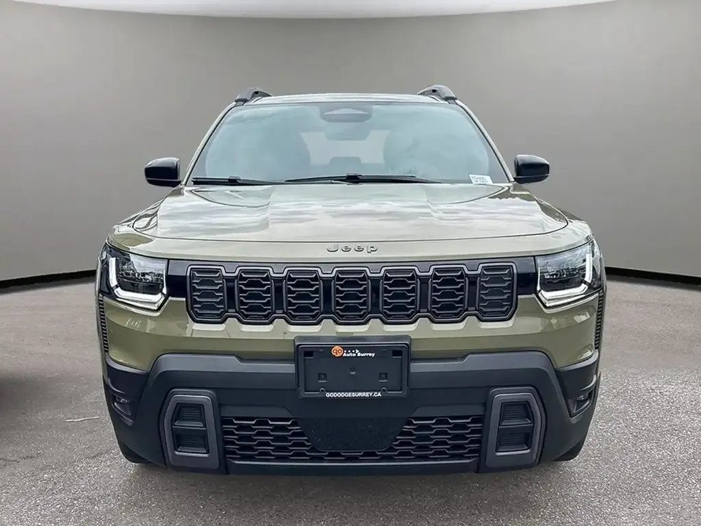 Jeep Cherokee 2026 photo 2