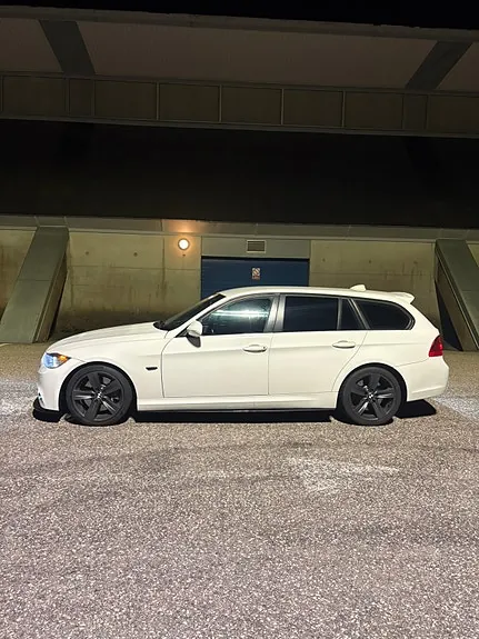 BMW 335D 2009 photo 3