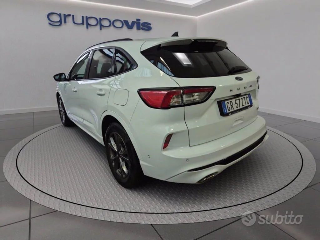 Ford Kuga 2023 photo 3