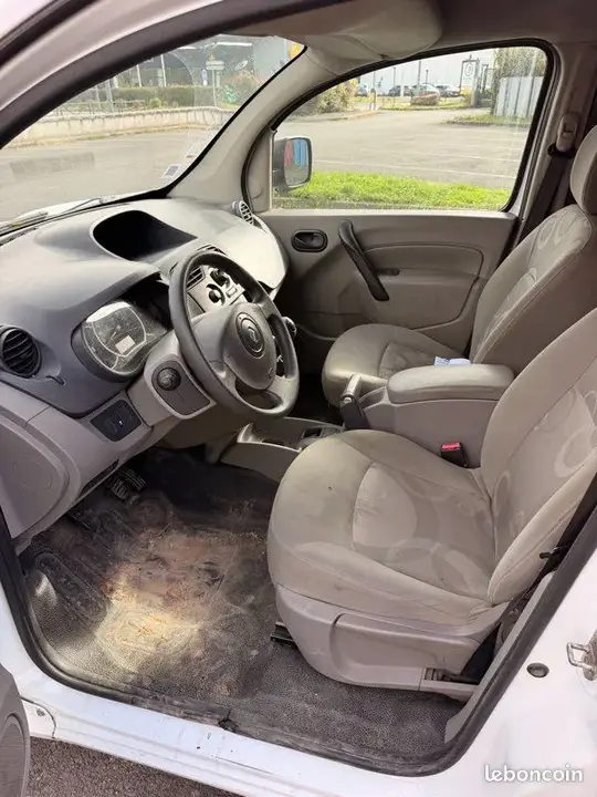 Renault Kangoo 2011 photo 4