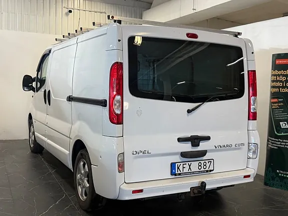 Opel Vivaro 2013 photo 3