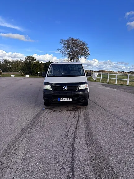 Volkswagen Transporter 2008 photo 2