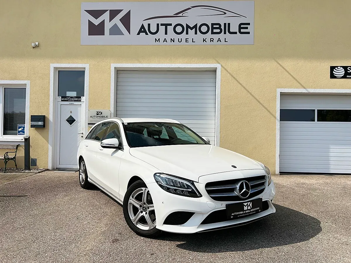 Mercedes-Benz C-Class 2018 photo 3