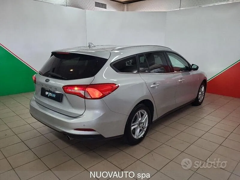 Ford Focus 2021 photo 4