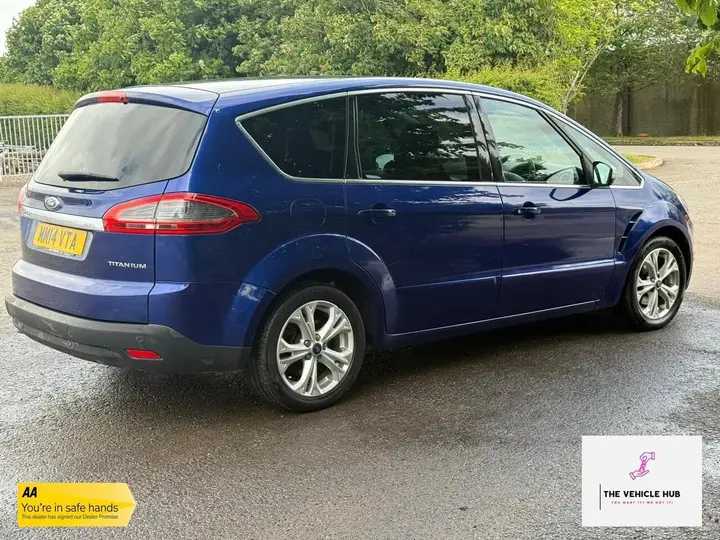 Ford S-Max 2014 photo 2