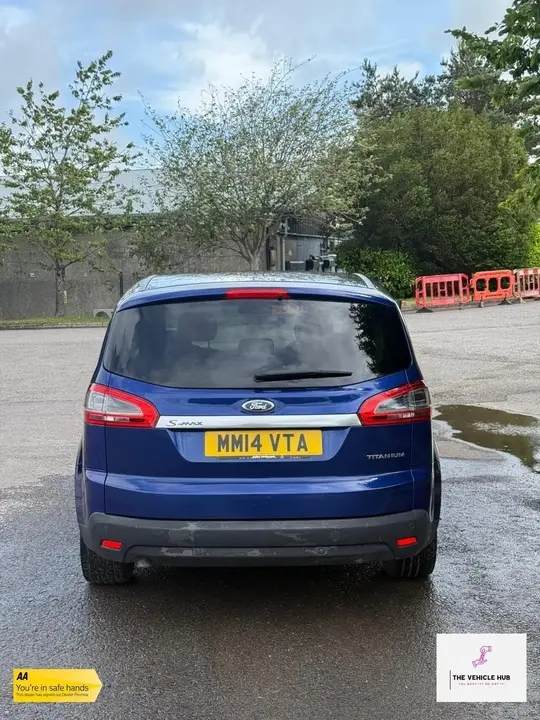 Ford S-Max 2014 photo 3