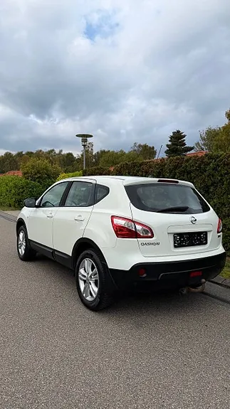 Nissan Qashqai 2011 photo 5