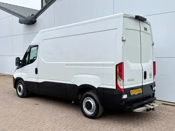 Iveco Daily 2019 photo 2