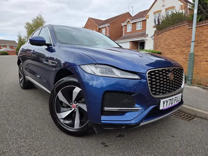 Jaguar F-Pace 2021 photo 2