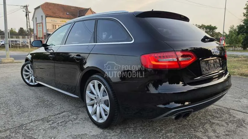Audi A4 2013 photo 3