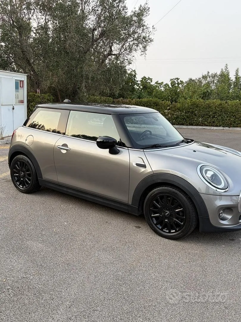 Mini Cooper 2020 photo 2