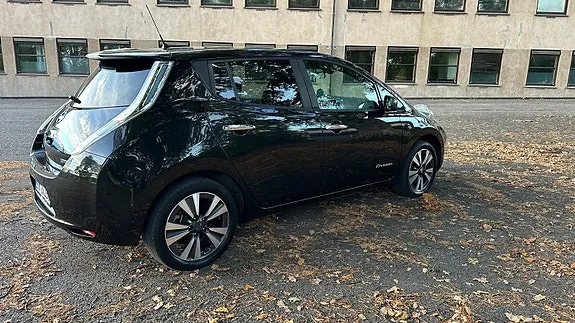 Nissan Leaf 2017 photo 5