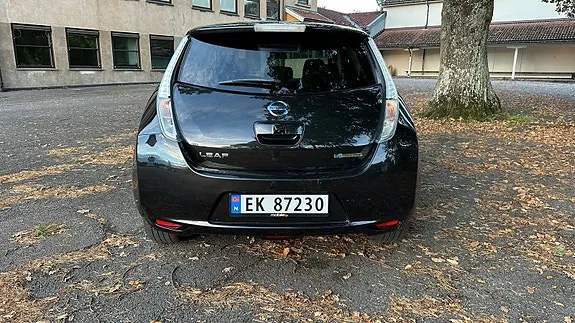 Nissan Leaf 2017 photo 4