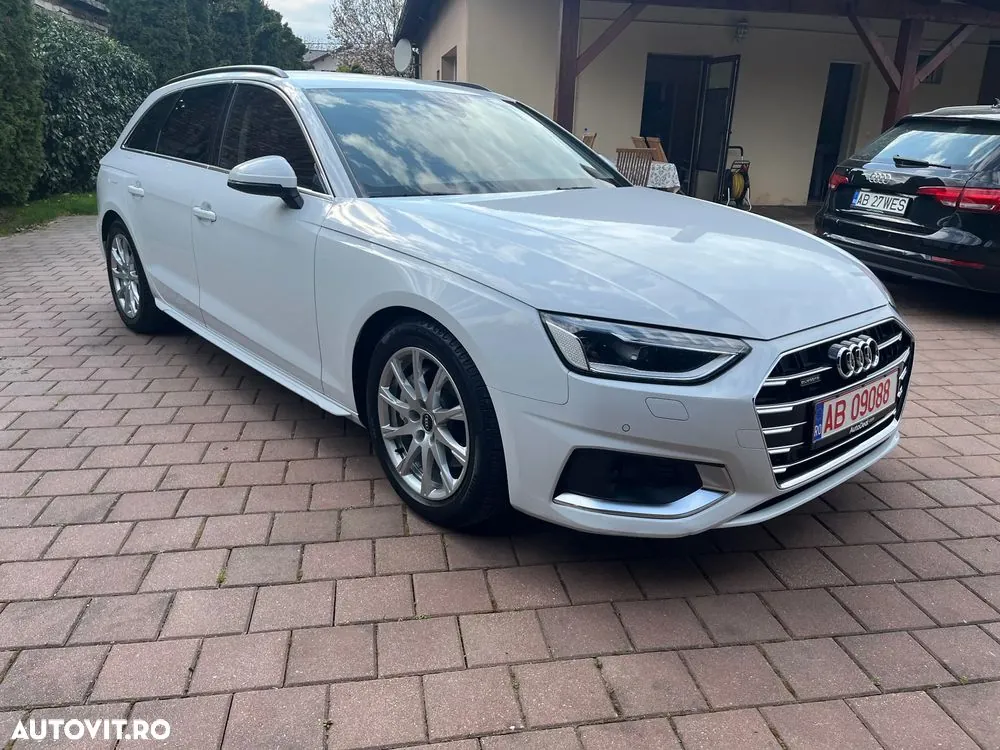 Audi A4 Avant 2021 photo 2
