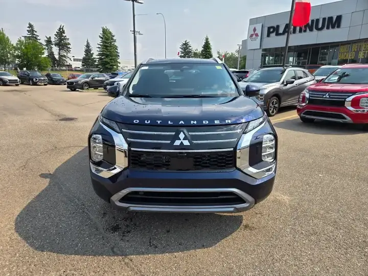 Mitsubishi Outlander 2026 photo 2