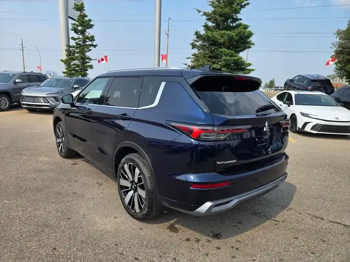 Mitsubishi Outlander 2026 photo 5