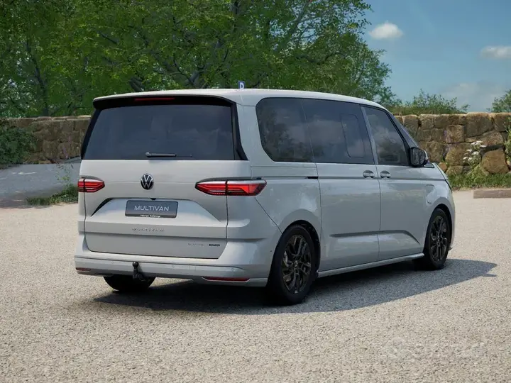 Volkswagen Multivan photo 5