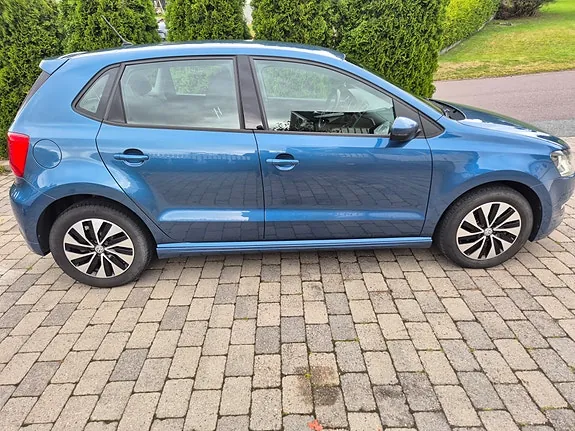 Volkswagen Polo 2016 photo 4