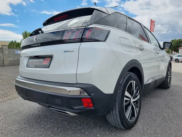 Peugeot 3008 2023 photo 2