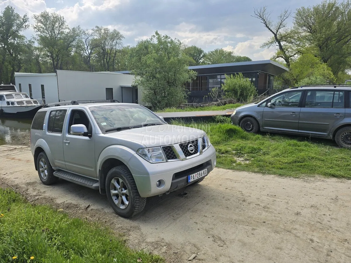 Nissan Pathfinder
