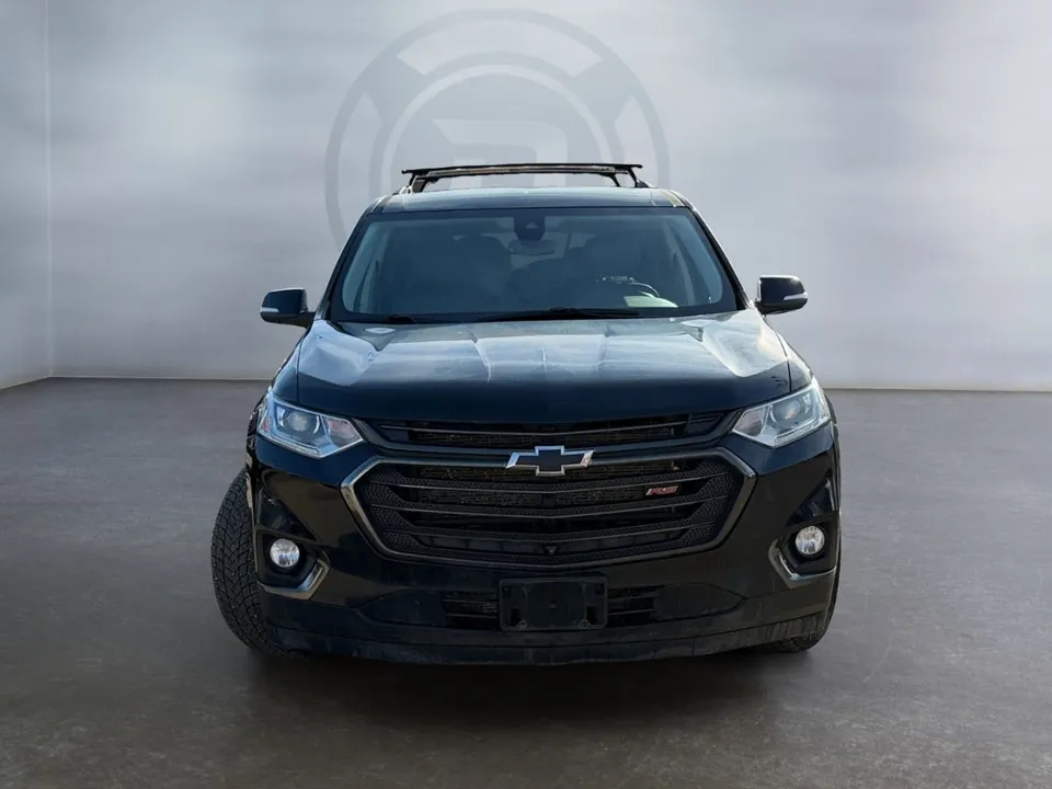 Chevrolet Traverse 2021 photo 2
