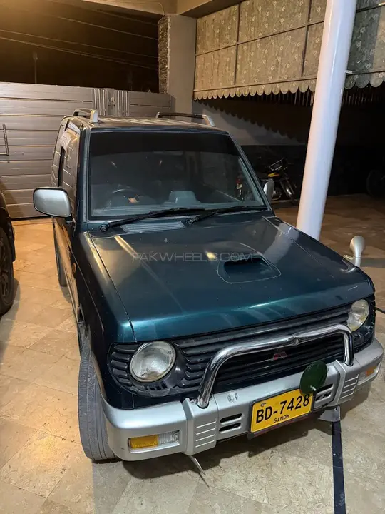 Mitsubishi Pajero Mini