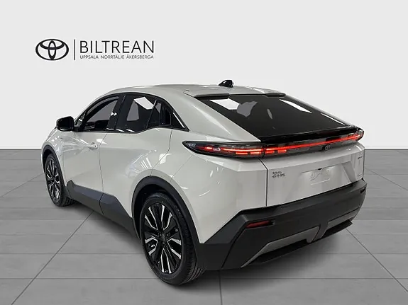Toyota C-Hr 2026 photo 2