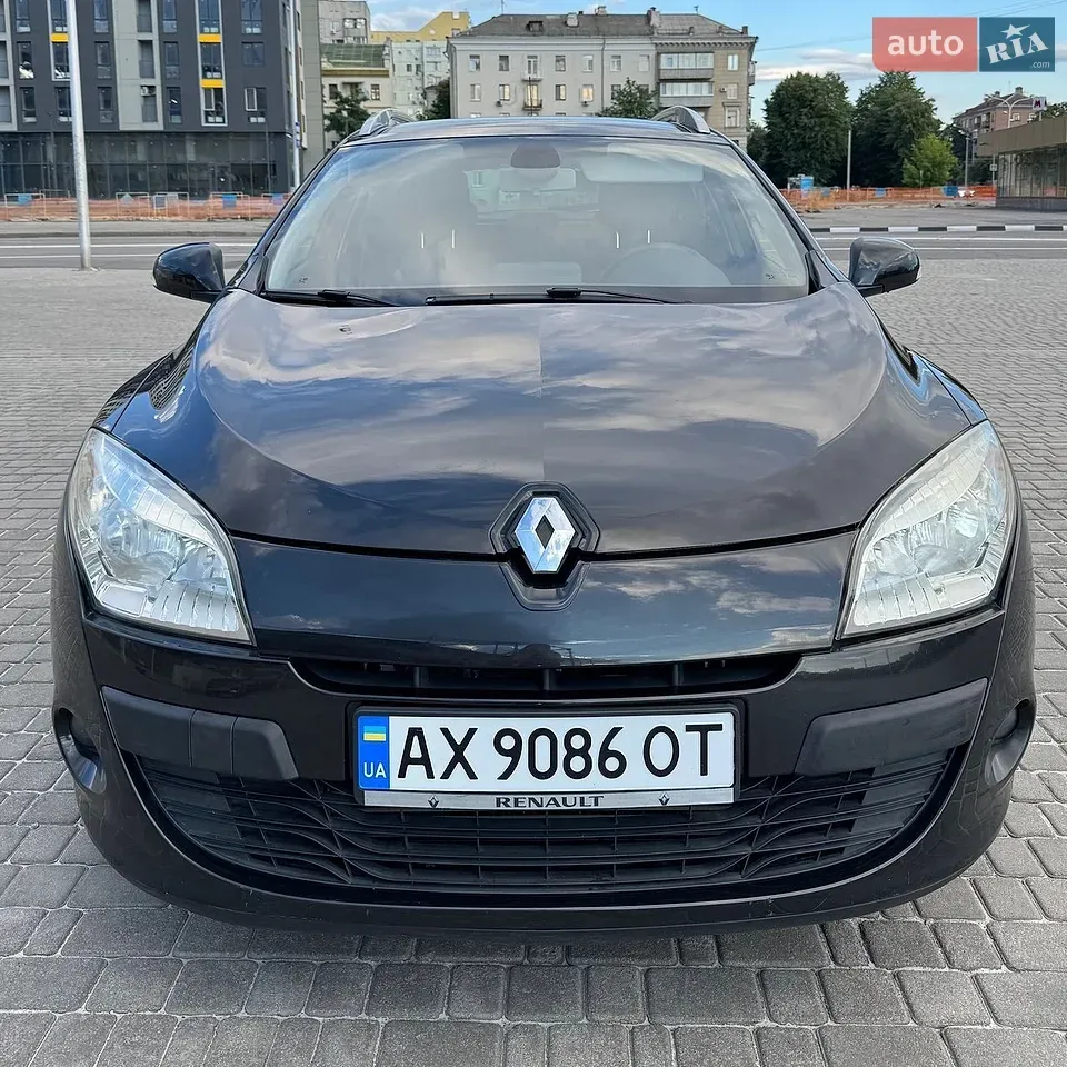 Renault Megane 2010 photo 4