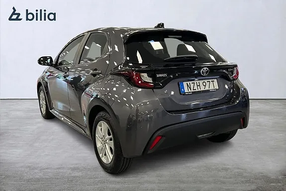 Toyota Yaris 2025 photo 2