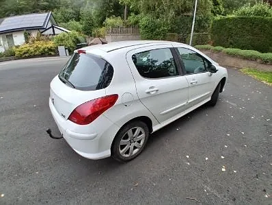 Peugeot 308 2010 photo 3