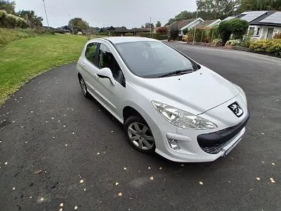 Peugeot 308 2010 photo 2