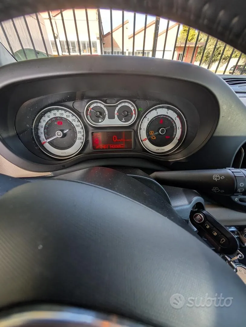 Fiat 500L 2014 photo 5