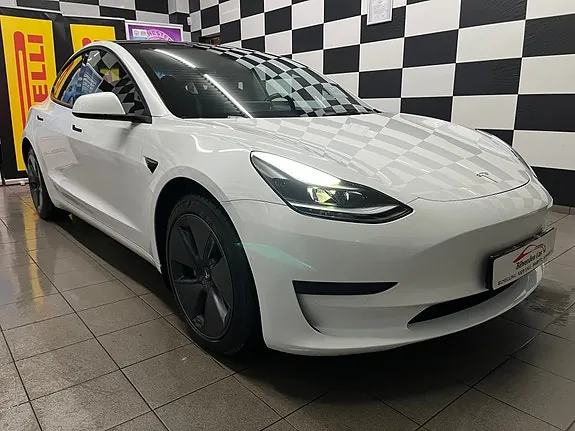 Tesla Model 3 2021 photo 4