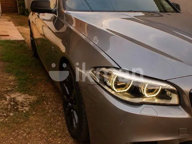 BMW 528I 2011 photo 3