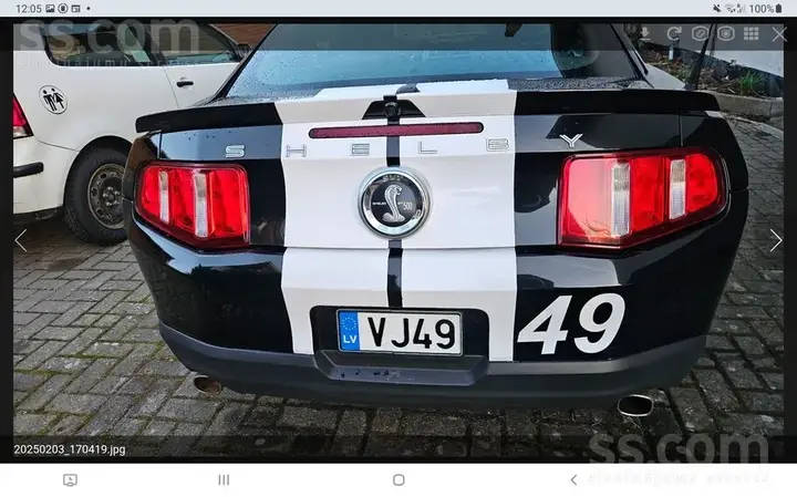Ford Mustang 2010 photo 2