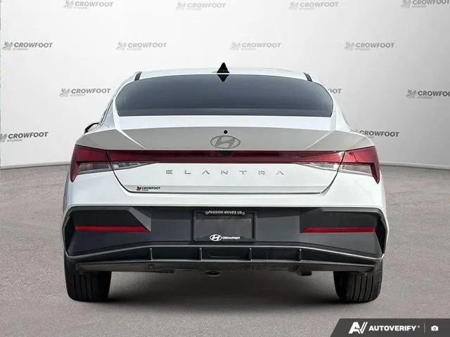 Hyundai Elantra 2025 photo 2