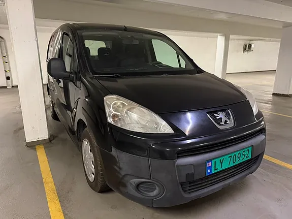 Peugeot Partner 2011 photo 2