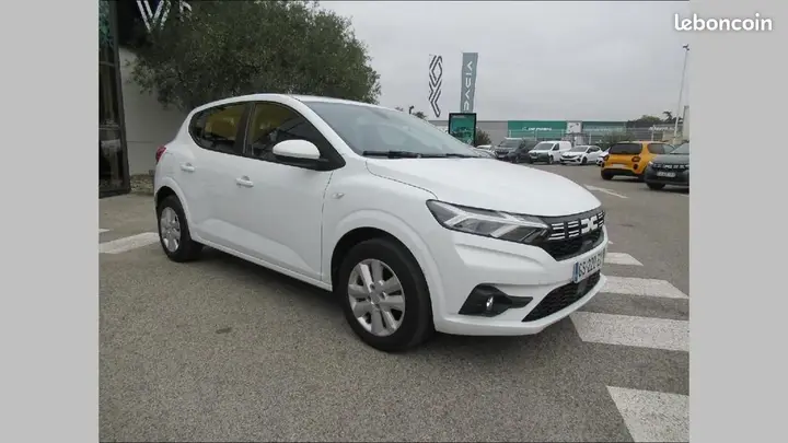 Dacia Sandero 2023 photo 3