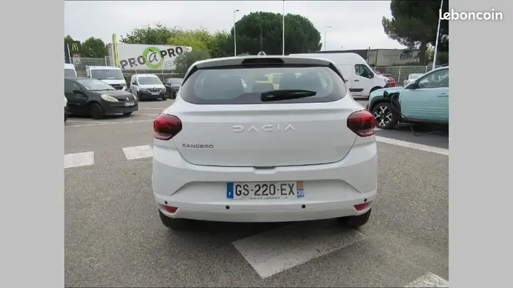 Dacia Sandero 2023 photo 4