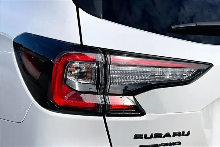 Subaru Outback 2025 photo 5