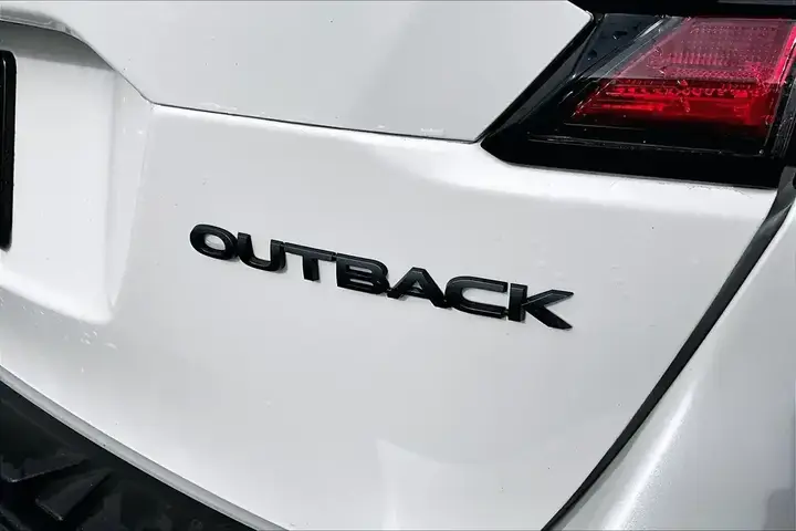 Subaru Outback 2025 photo 4