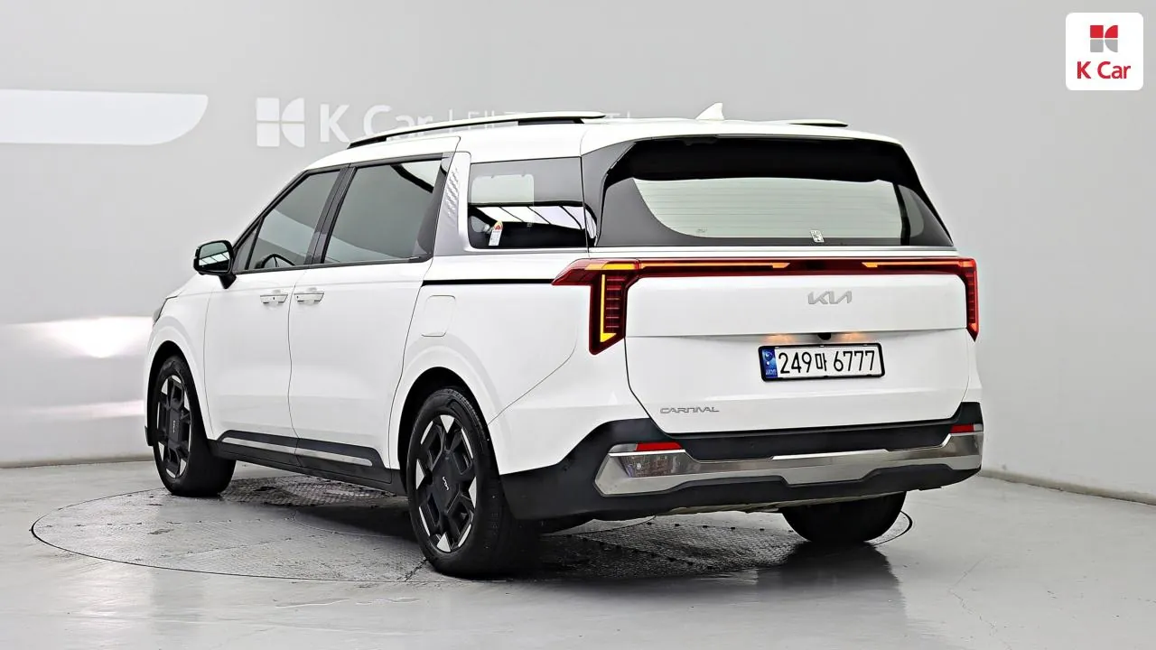 Kia New Carnival 4Th Generation 2025 photo 4