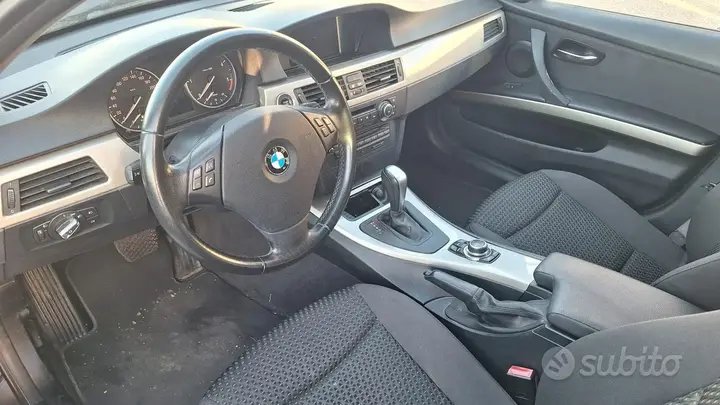 BMW 320D 2012 photo 4